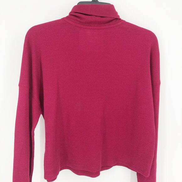 CALVIN KLEIN PERFORMANCE Crop Turtleneck Medium Burgundy Stretch Waffle Knit NWT - Picture 5 of 8